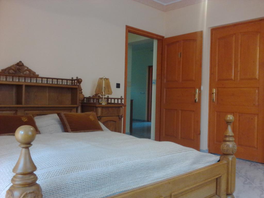 Bed and Breakfast Kristaly Apartman Hévíz Exteriér fotografie