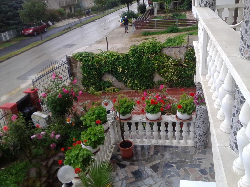Bed and Breakfast Kristaly Apartman Hévíz Exteriér fotografie