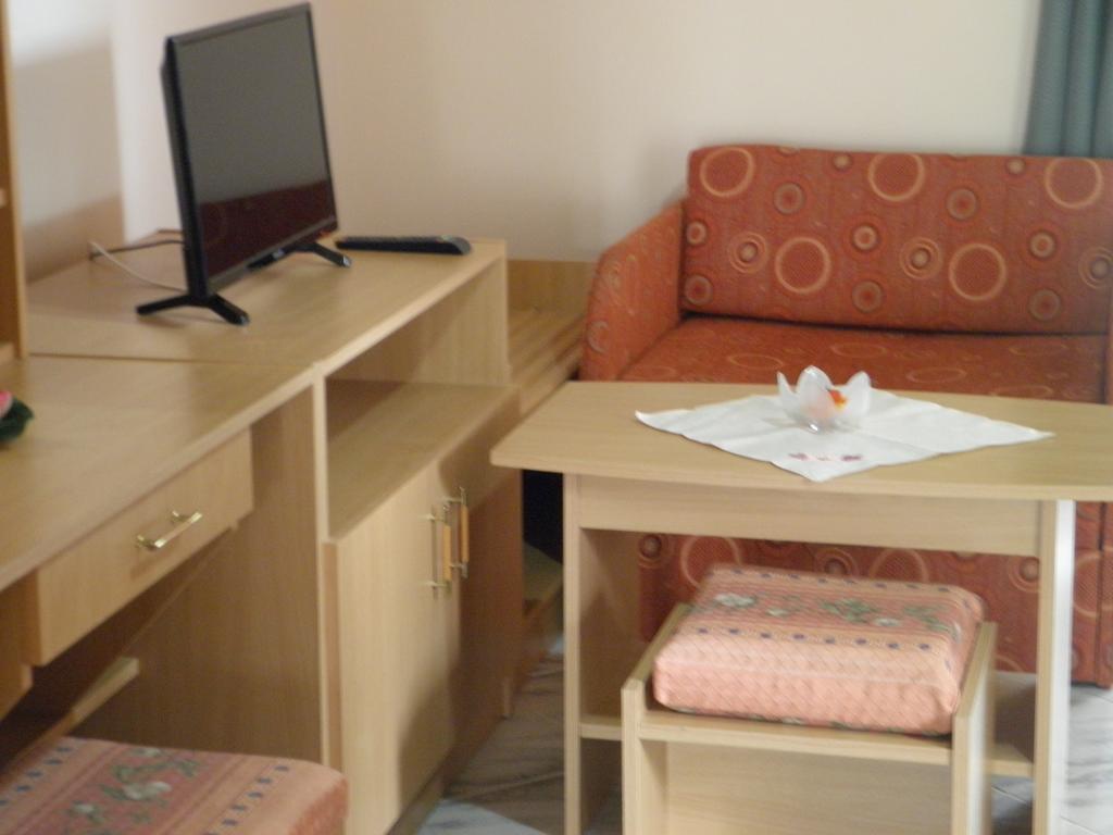 Bed and Breakfast Kristaly Apartman Hévíz Exteriér fotografie