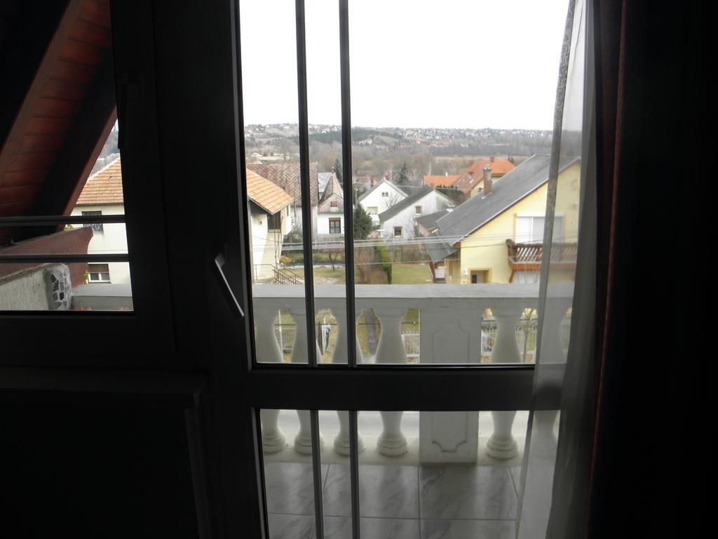 Bed and Breakfast Kristaly Apartman Hévíz Exteriér fotografie