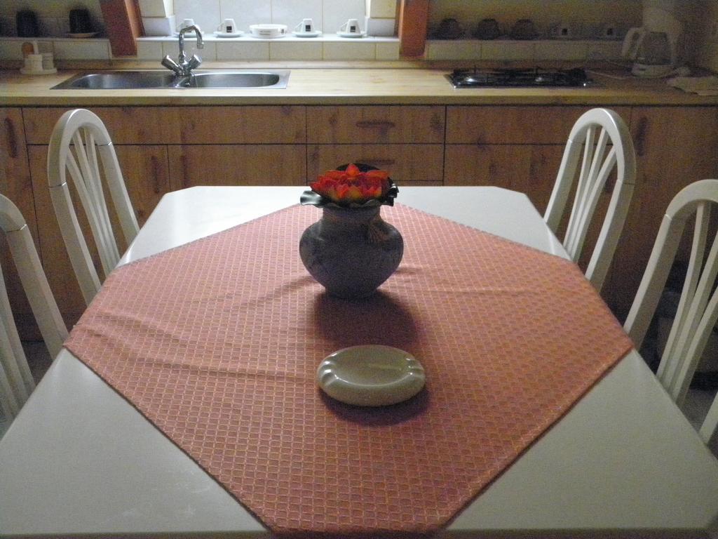 Bed and Breakfast Kristaly Apartman Hévíz Exteriér fotografie