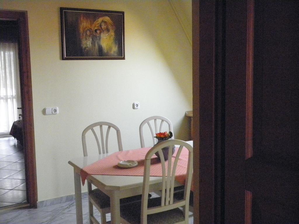 Bed and Breakfast Kristaly Apartman Hévíz Exteriér fotografie