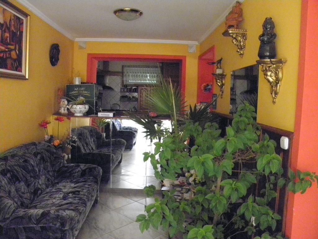 Bed and Breakfast Kristaly Apartman Hévíz Exteriér fotografie
