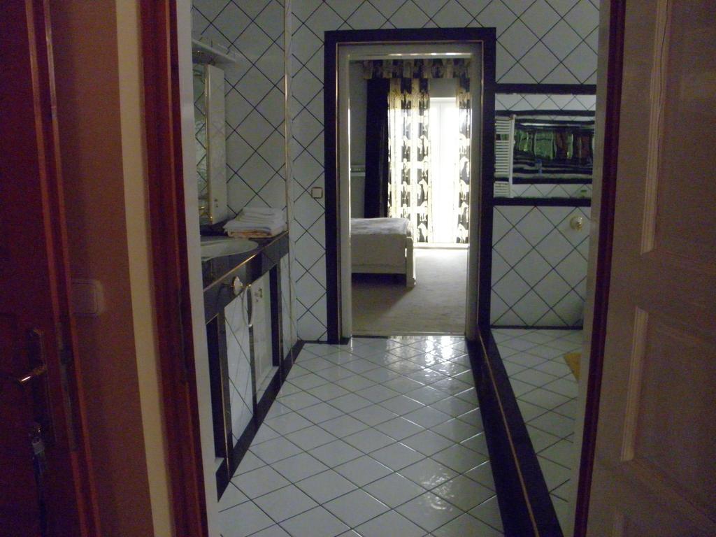 Bed and Breakfast Kristaly Apartman Hévíz Exteriér fotografie